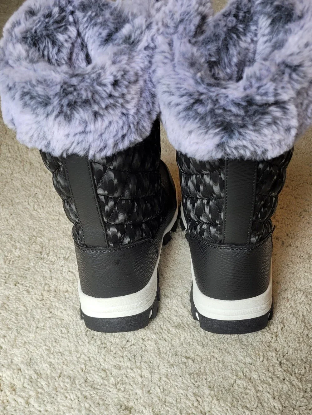 Pioneer Trail Snow  Boots From Hobibear black With Ice Blue Faux Fur  5 1/2